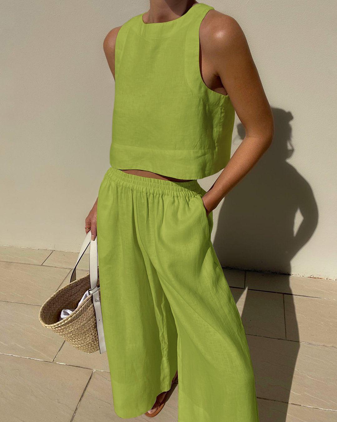 Isola™ | Sleeveless Two-Piece Set