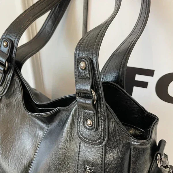 NOEMIE™ - Sac fourre-tout en cuir classique
