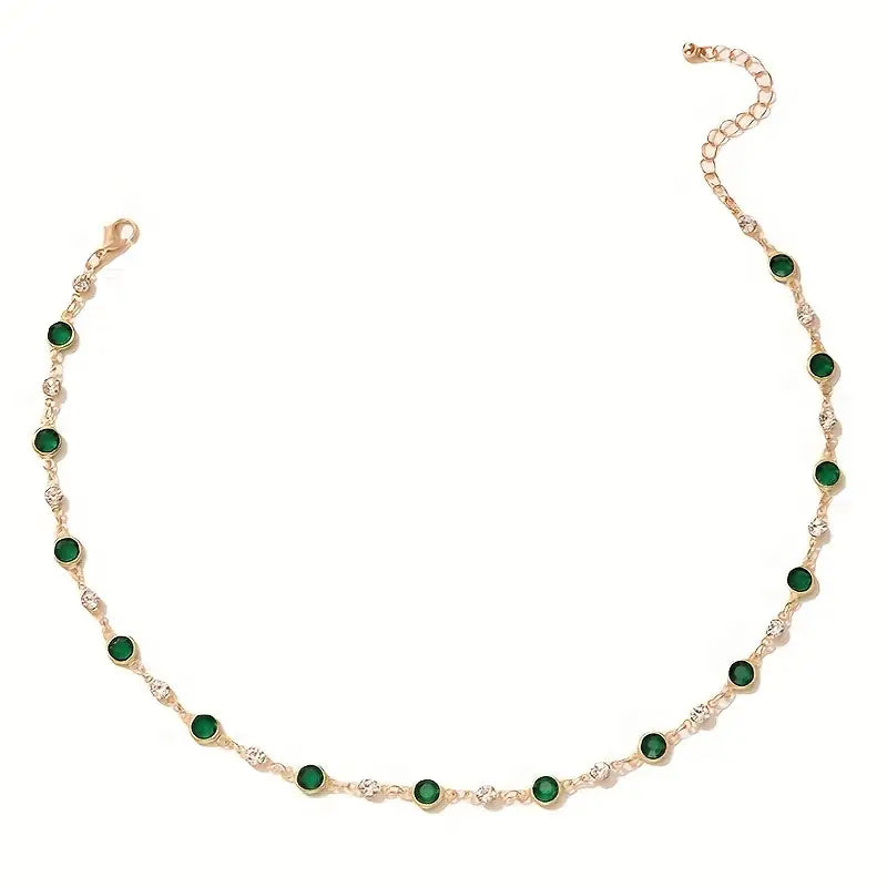 Smaragdgrünes Anhänger-Halsband