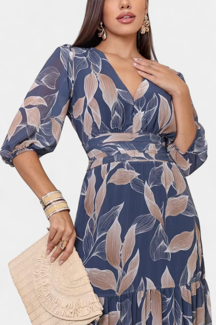 Aísha Long Dress with Floral Pattern and Flowing Cut
