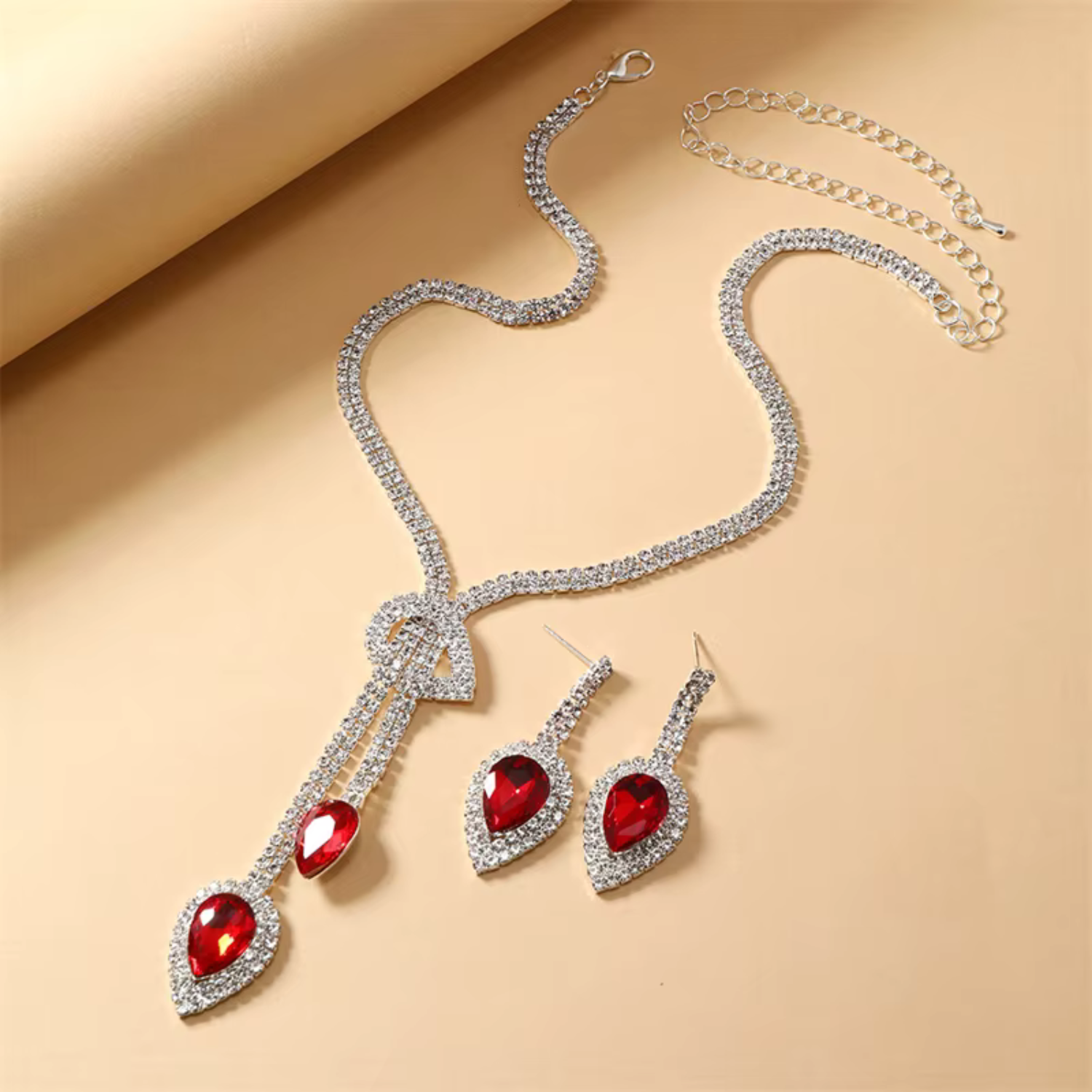 Rote Strass Halskette & Ohrringe Set