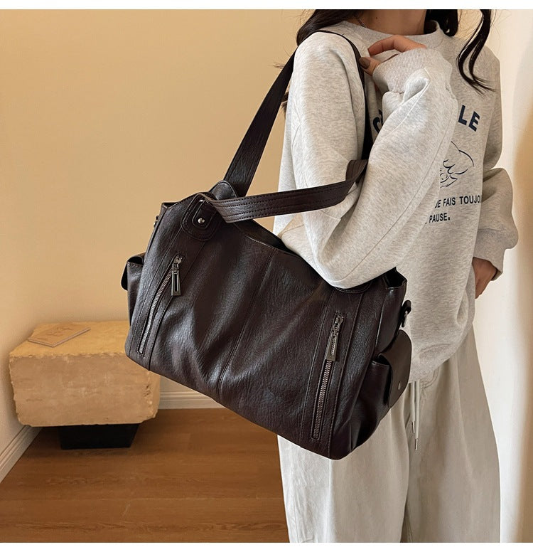 NOEMIE™ - Sac fourre-tout en cuir classique