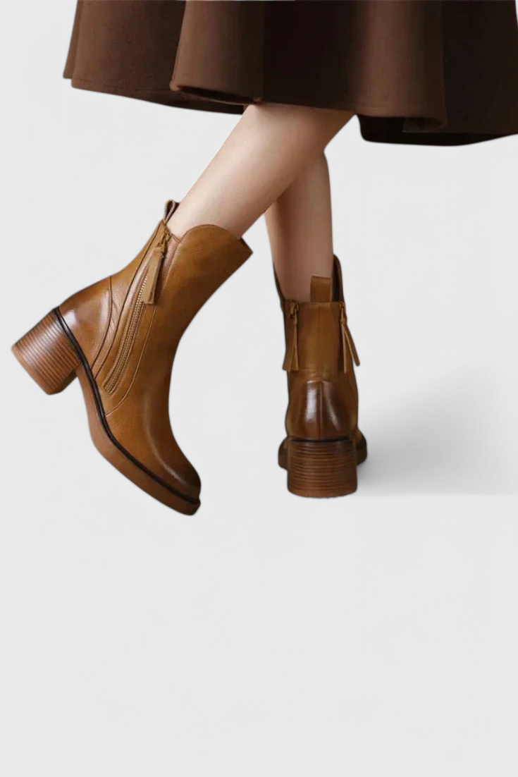 Bottines Irina Sleek pour un Style Effortless