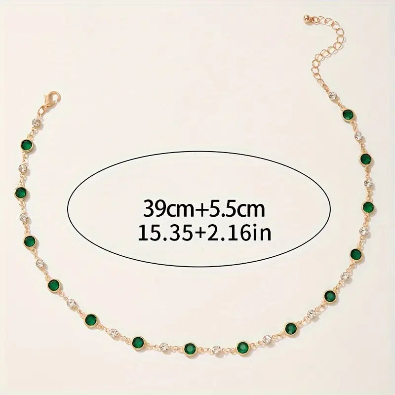 Smaragdgrünes Anhänger-Halsband