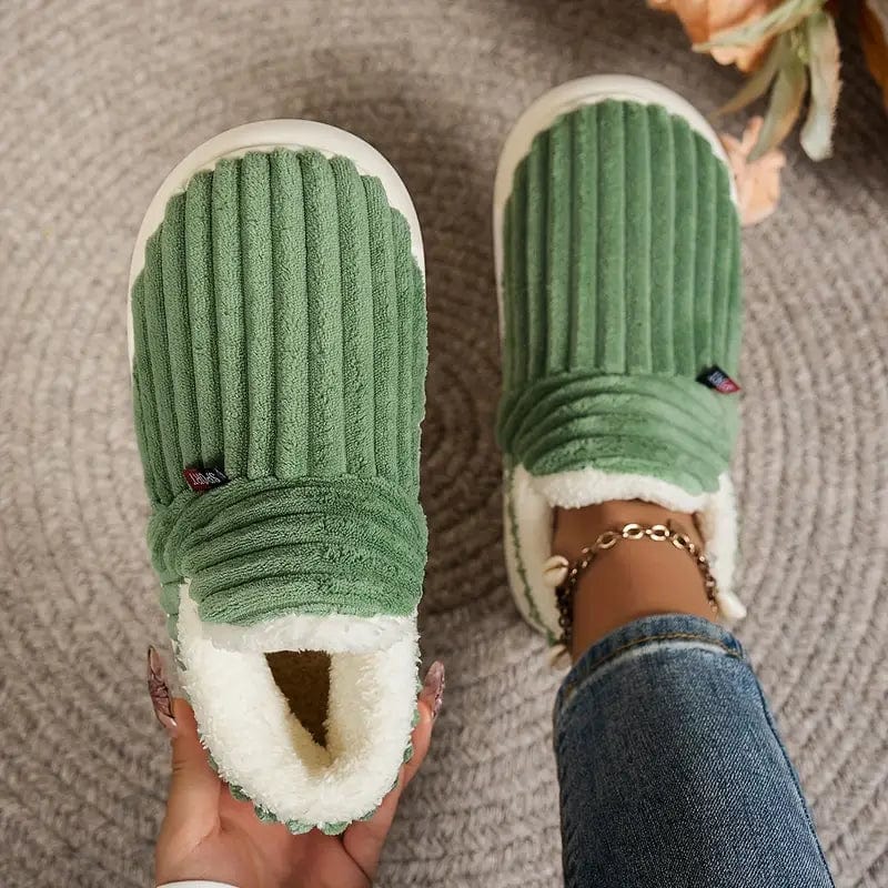 LYSSA™ - Chaussons en Peluche Confortables