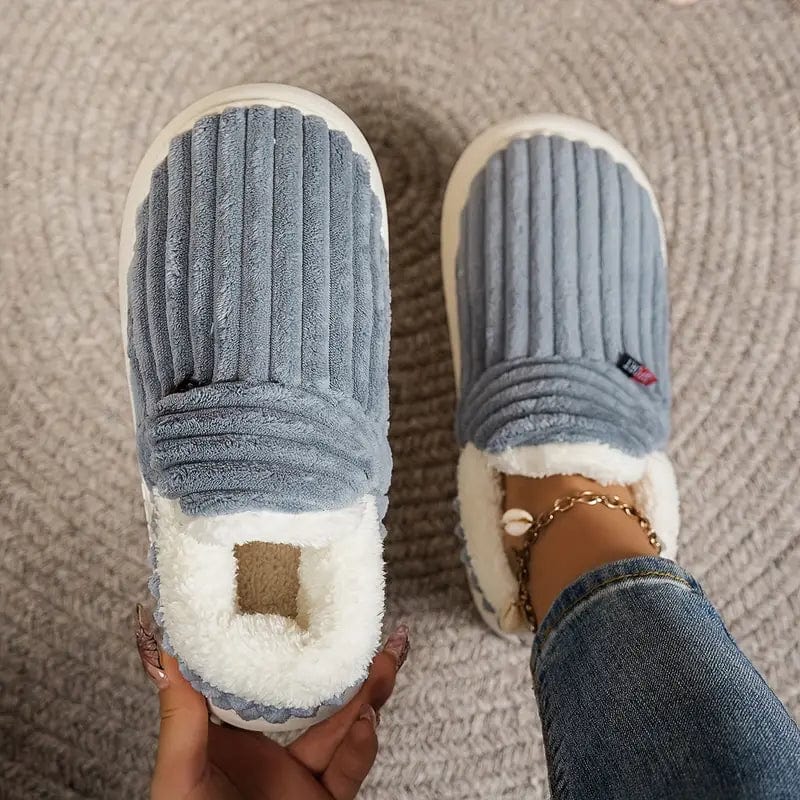 LYSSA™ - Chaussons en Peluche Confortables