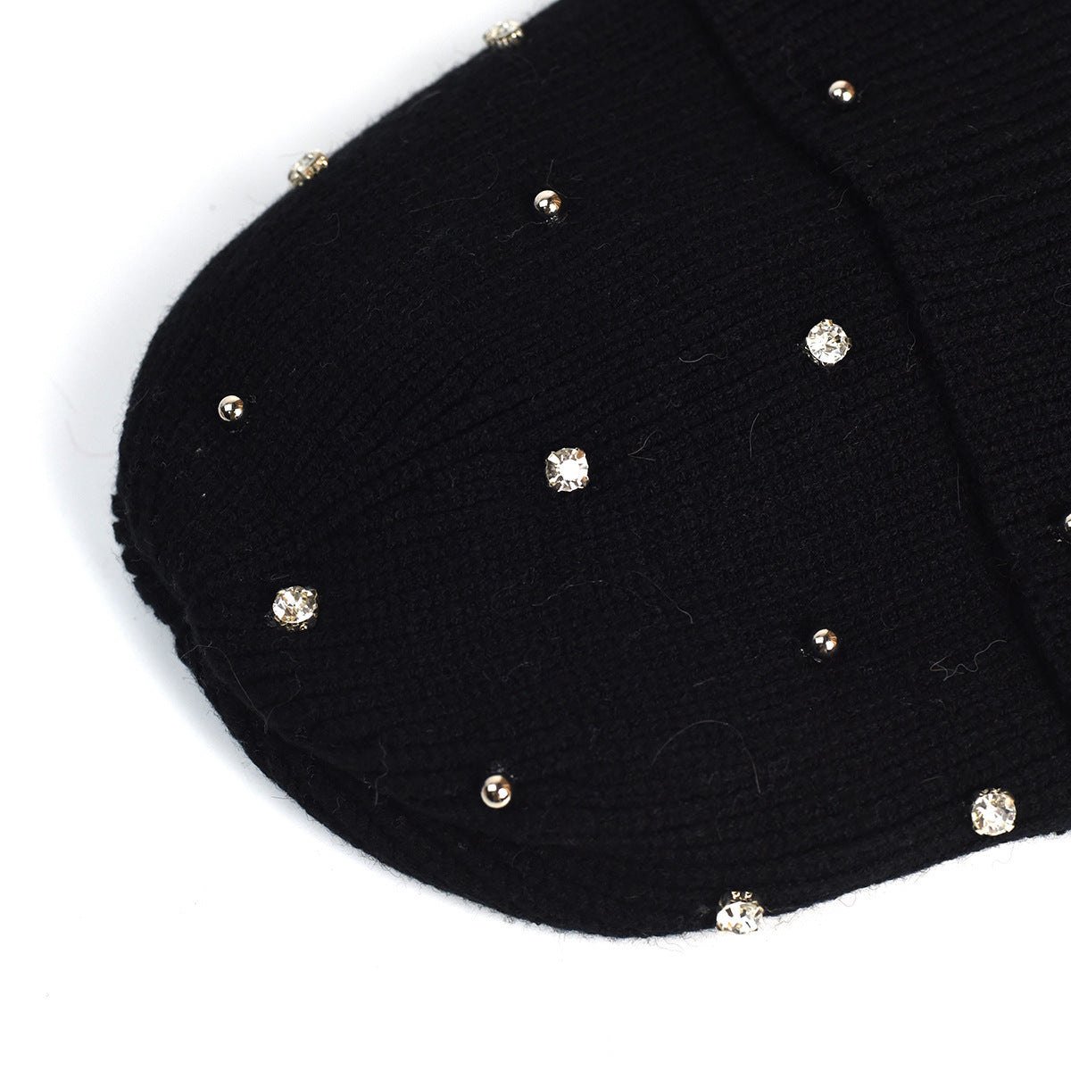 YVETTE™ – Bonnet Douillet à Brillance Subtile