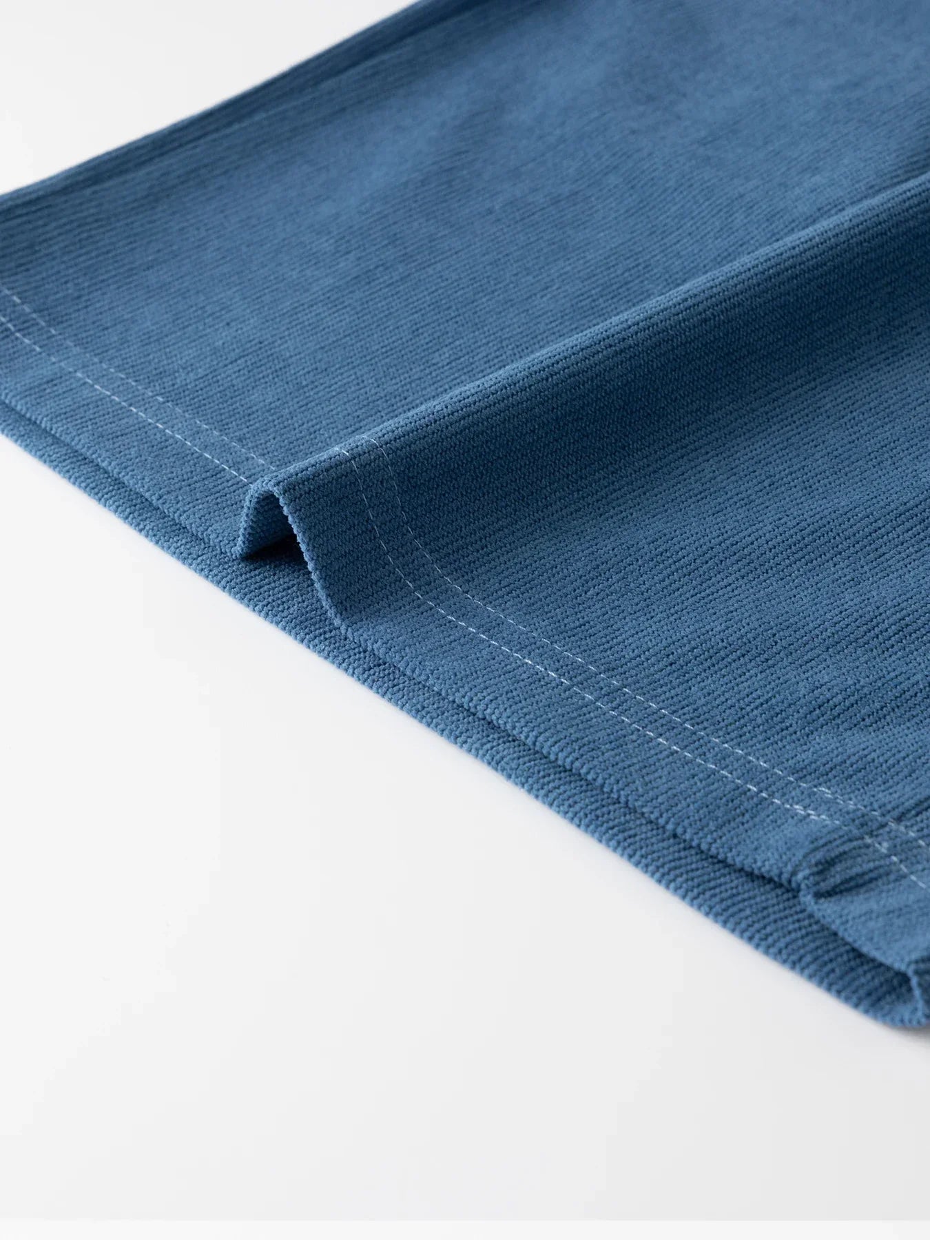 Jean et Marcel™ | Shorts élégants pour hommes avec des rayures subtiles
