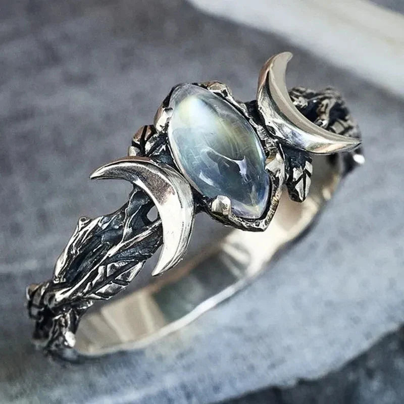 Bague en pierre de lune