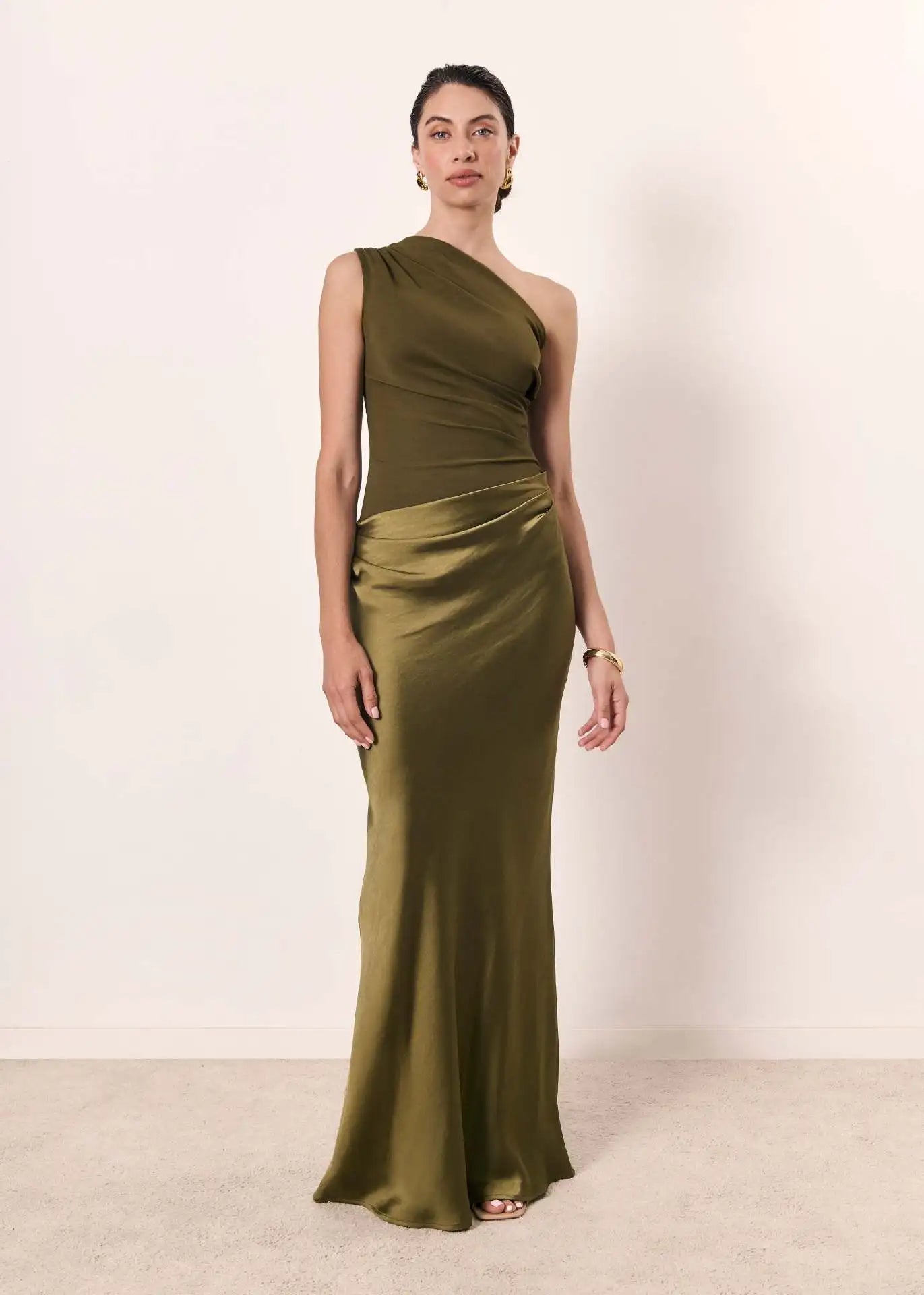 Sophia | Robe Maxi avec une Guilt en Satin