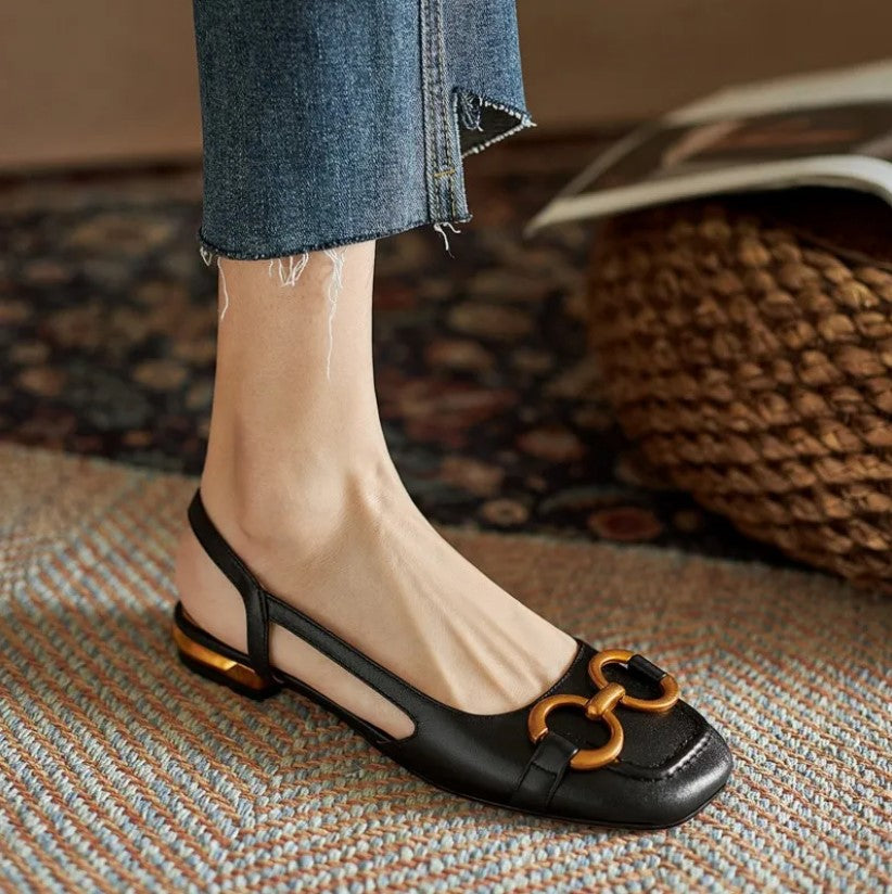 Comfortable and Stable Orthopaedic Sandals