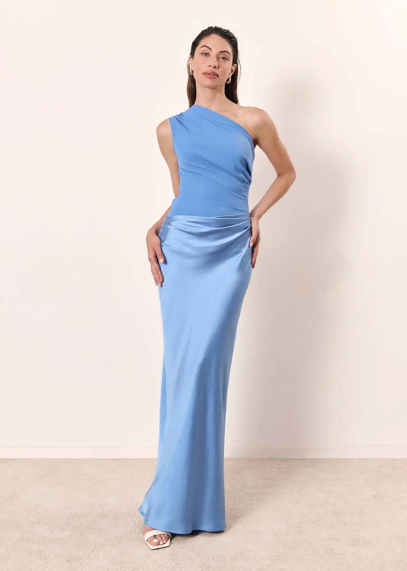 Sophia | Robe Maxi avec une Guilt en Satin