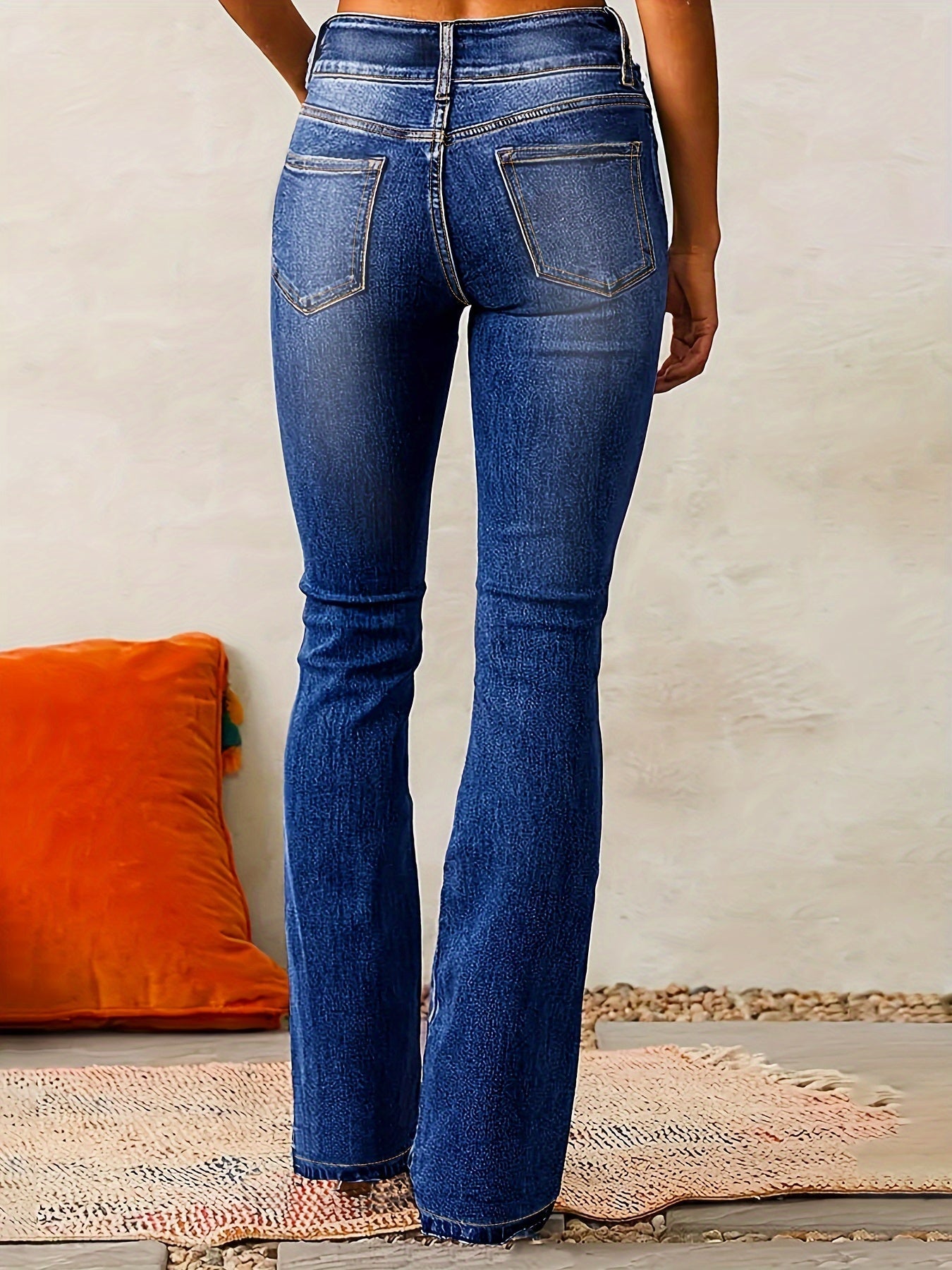 DIANE – JEANS ÉVASÉS CLASSIQUES